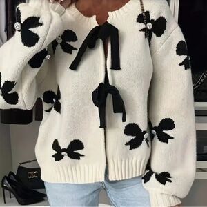 Elegant Bow-Knot Knit Cardigan